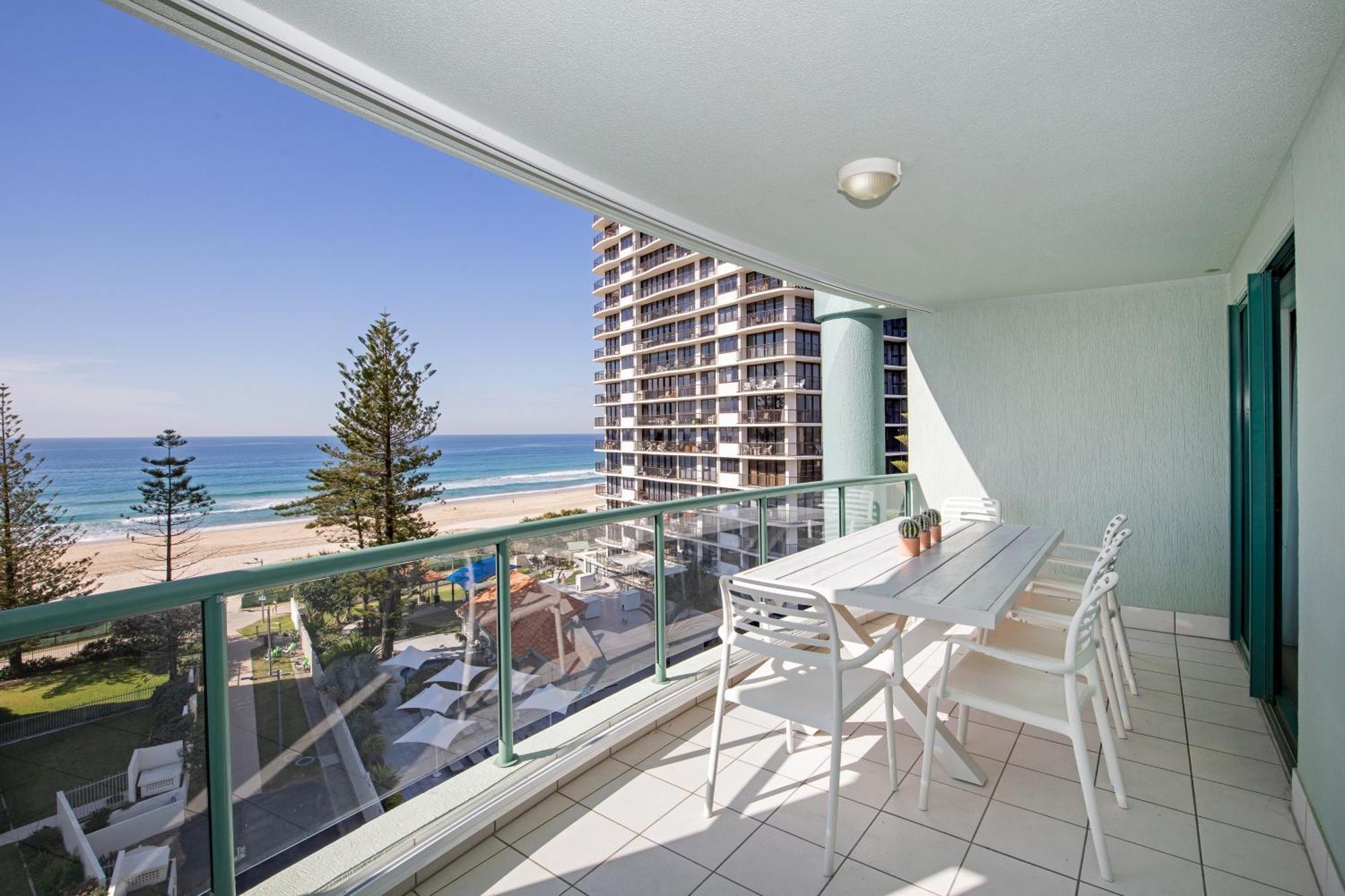 Emerald Sands Holiday Apartments Surfers Paradise Quarto foto